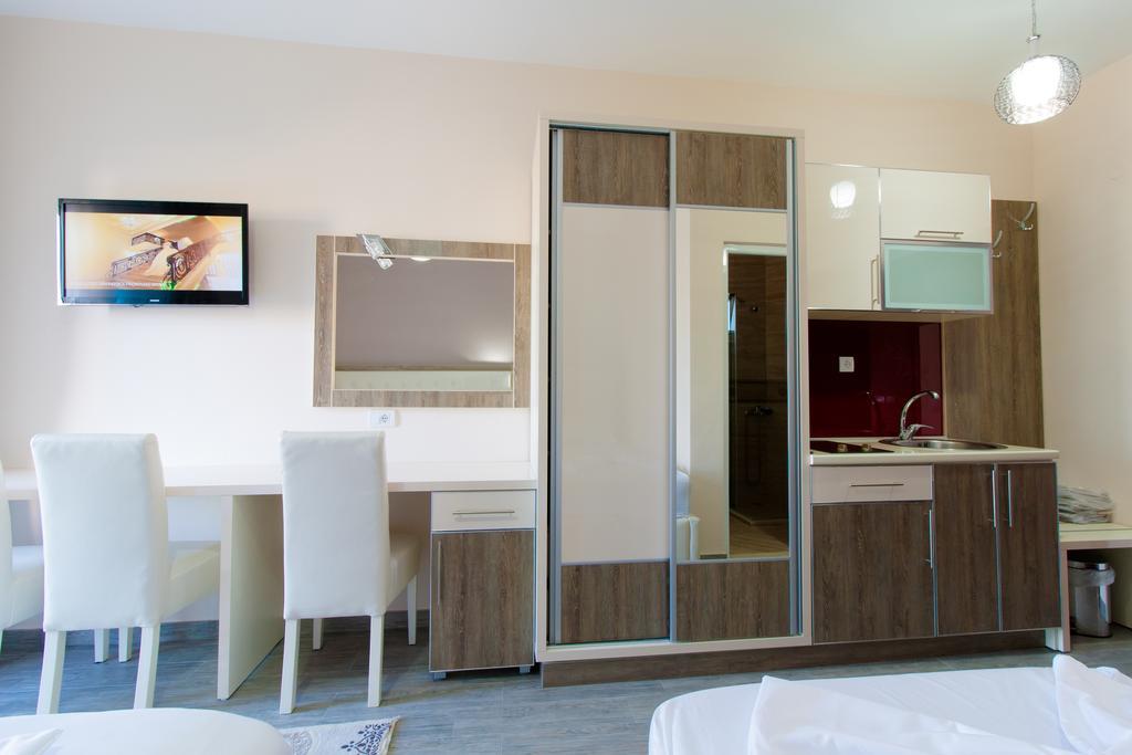 A3 Apartments Улцинь Экстерьер фото