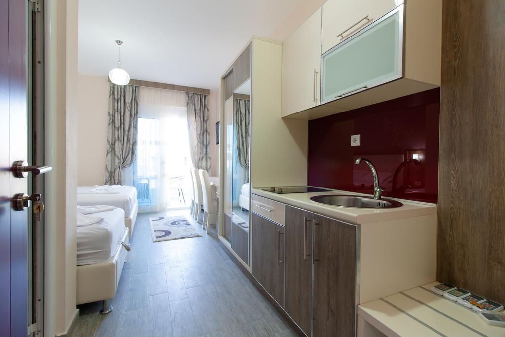 A3 Apartments Улцинь Экстерьер фото