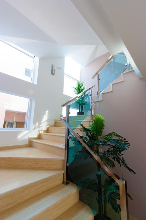 A3 Apartments Улцинь Экстерьер фото